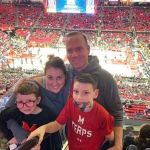 Meet your Posher, Loryn